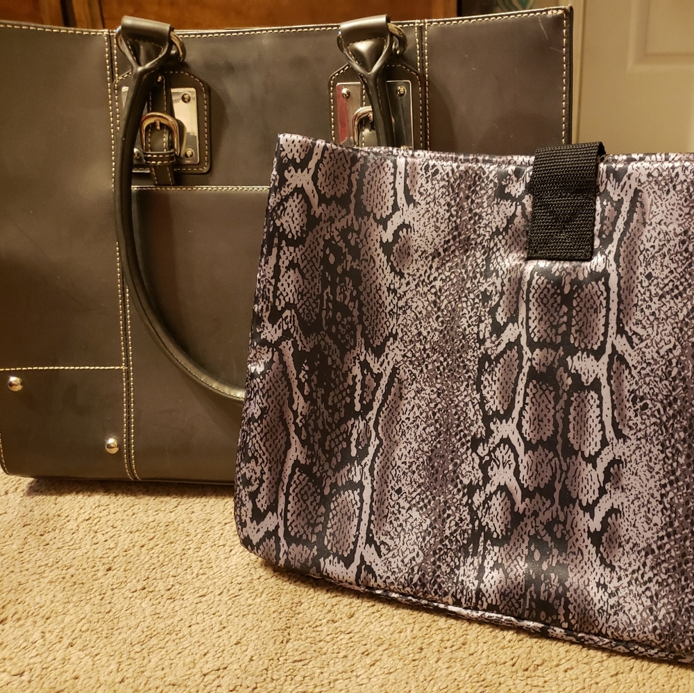 Wilsons Leather Gray Snake-Print Tote